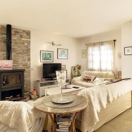 Danlux Charo Villa